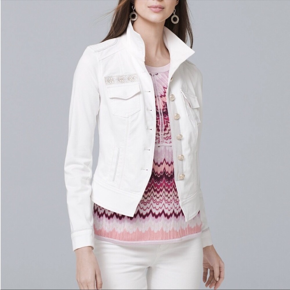⭐️NEW⭐️White House Black Market (WHBM) White Denim Jacket - Picture 2 of 15